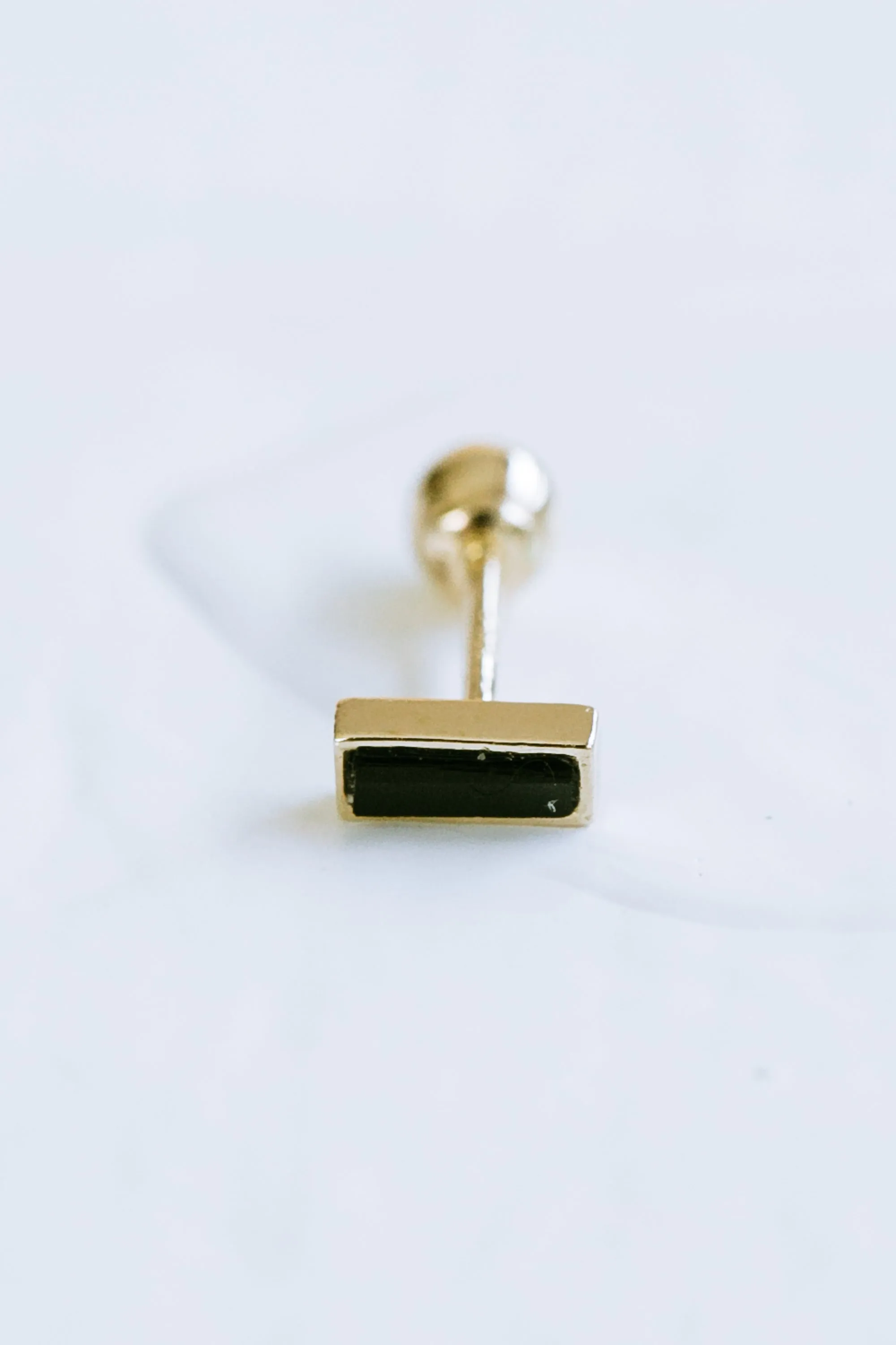 14K GOLD JEWELRY MINIMALIST DELICATE BLACK SQUARE RECTANGLE BARBELL EAR STUD EARRING PIERCING