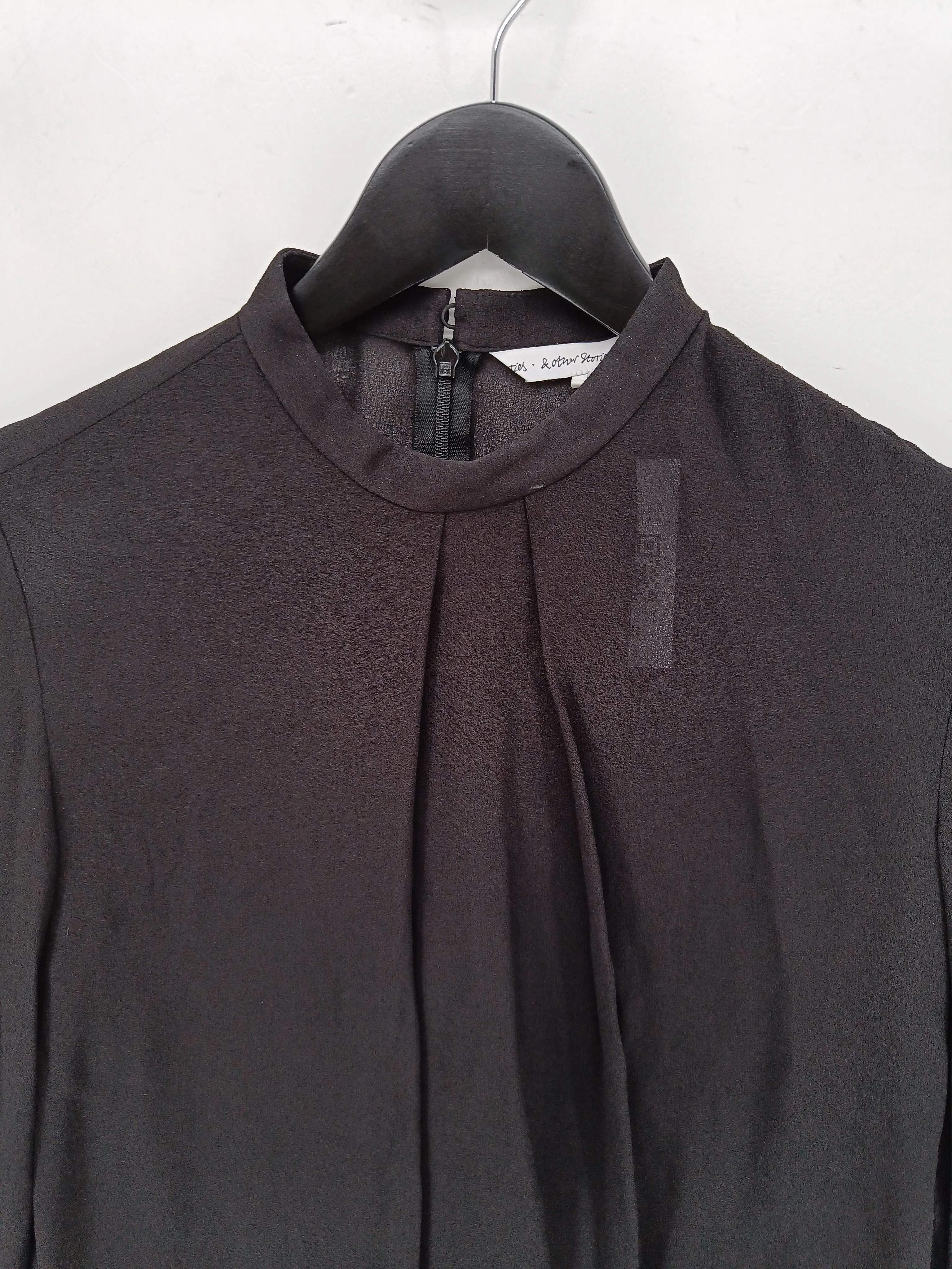 & Other Stories Women's Blouse UK 6 Black 100% Viscose