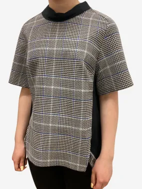 Black short sleeves checked frinch blouse - size UK 10