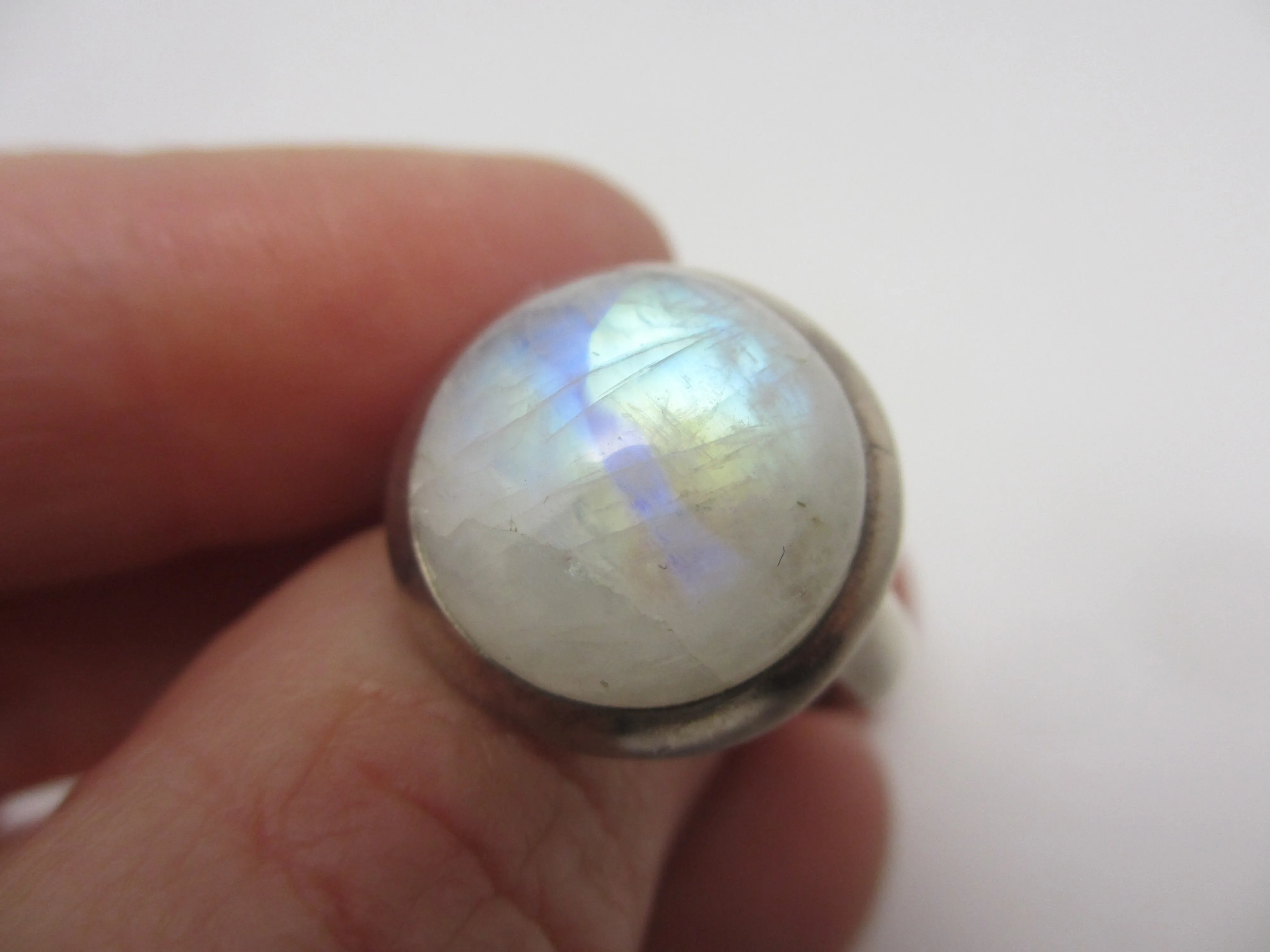 Large Cabochon Moonstone Sterling Silver Ring Vintage c1980