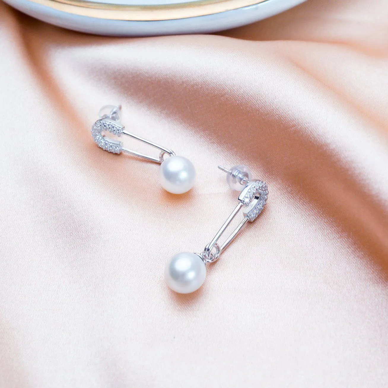 New Yorker Freshwater Pearl Earrings WE00088