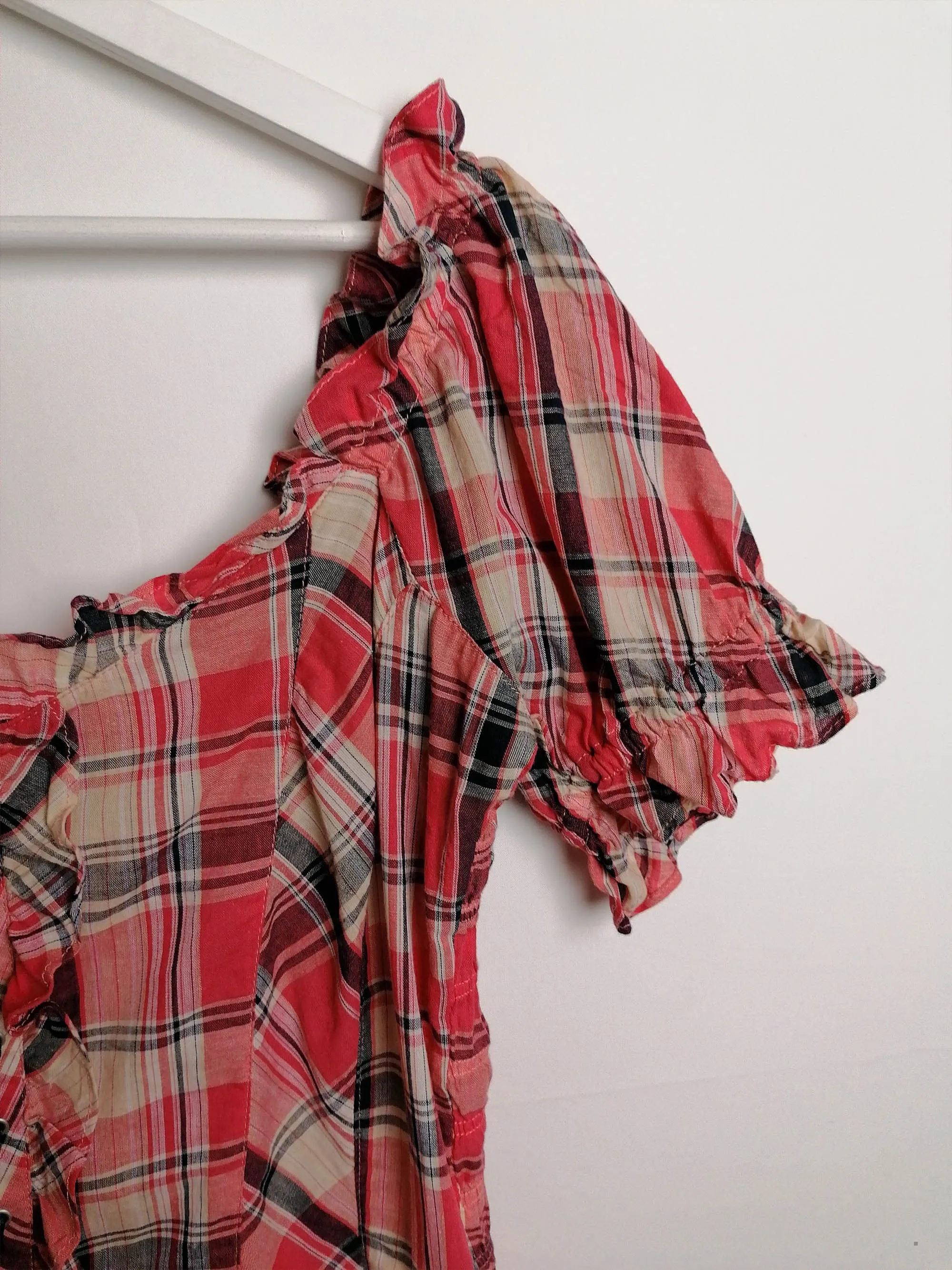 Peasant Style Puffy Blouse Plaid Check Pattern - size L