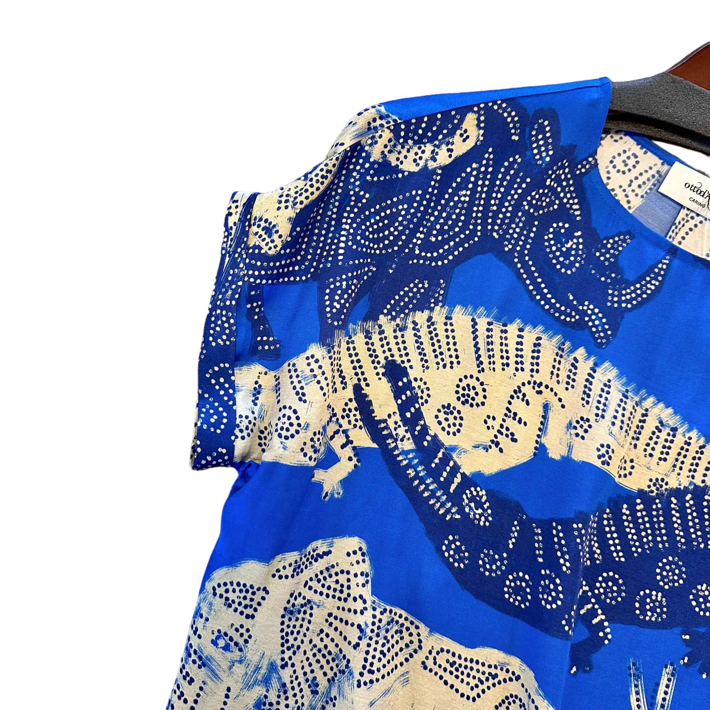 Printed Short Sleeve Blouse in blue by Ottod'ame