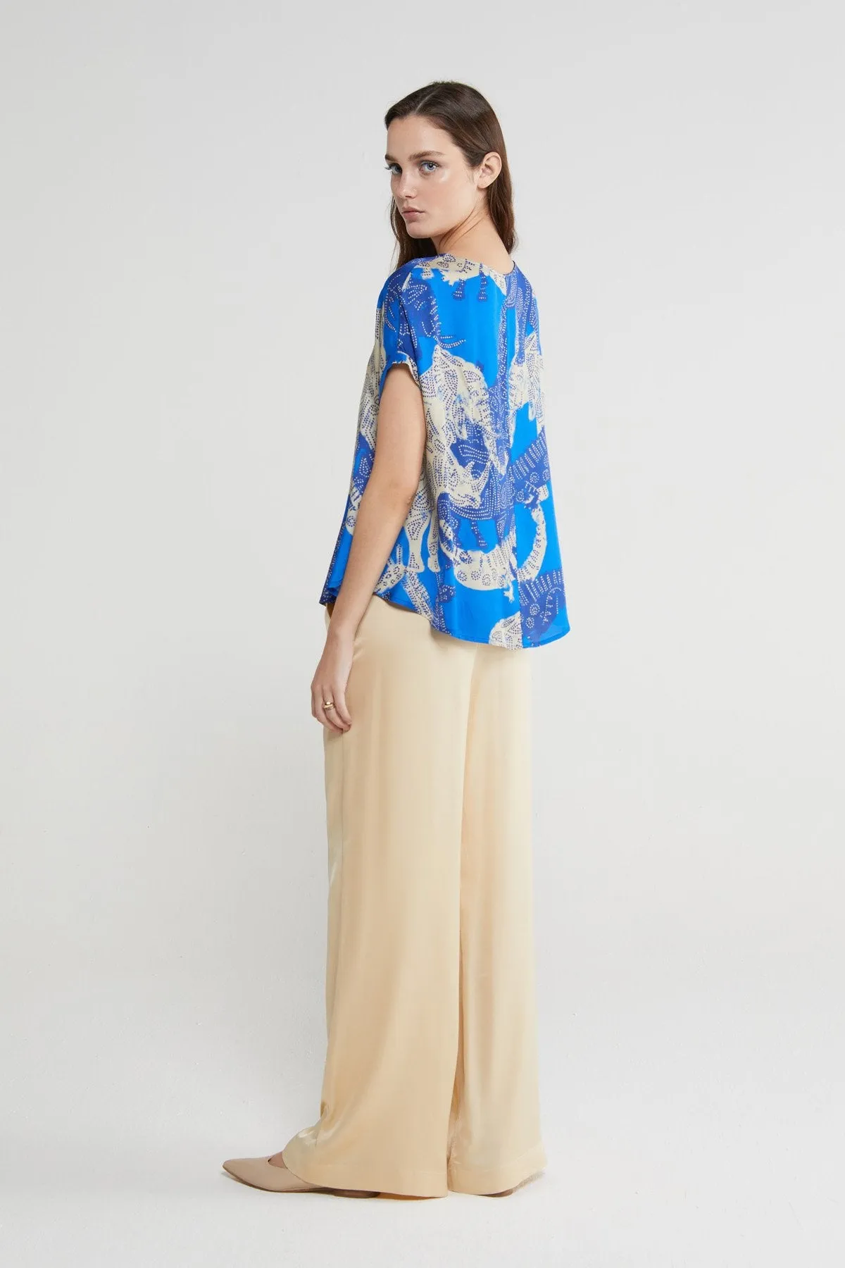 Printed Short Sleeve Blouse in blue by Ottod'ame