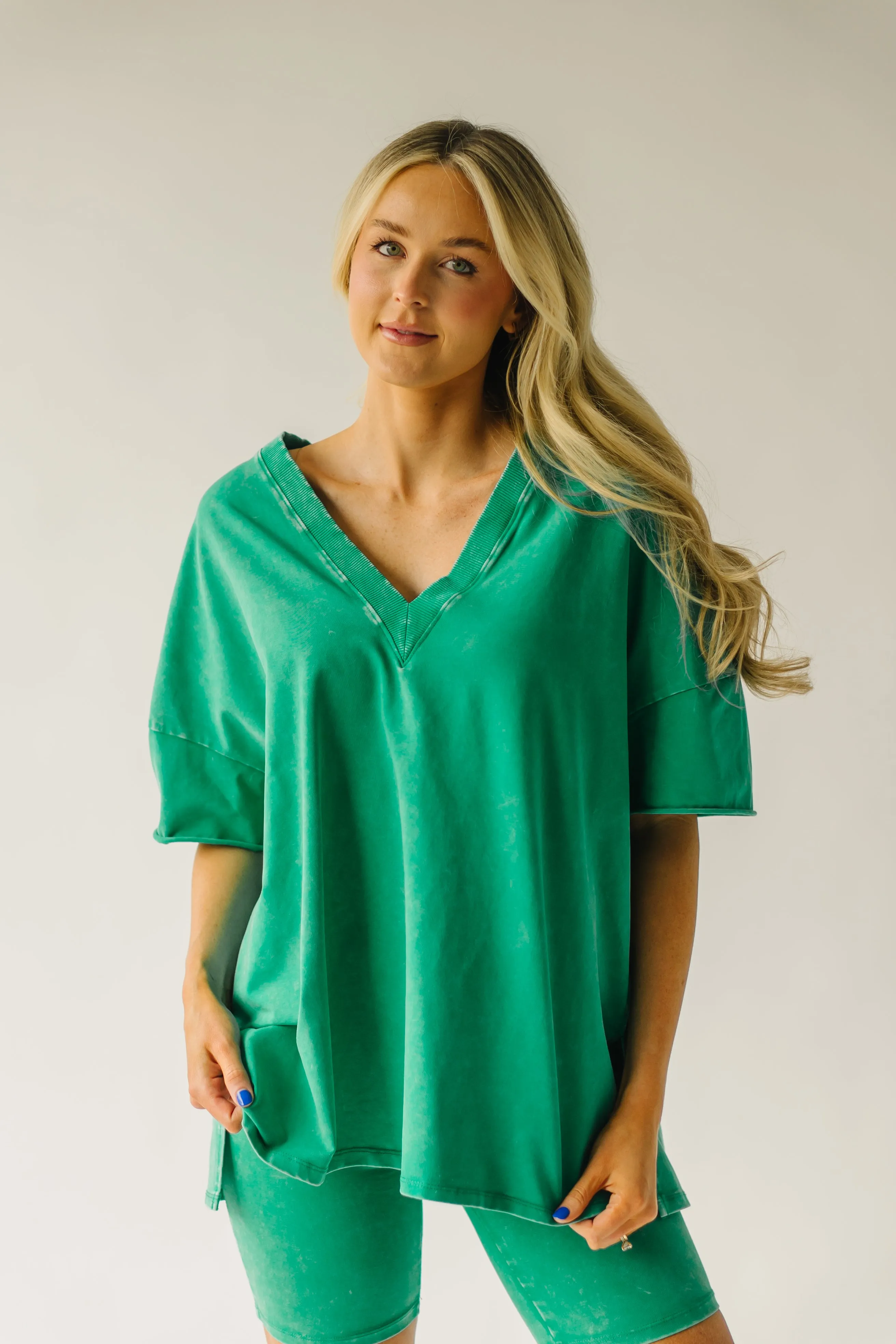 The Kynaston V-Neck Drop Sleeve Tee in Kelly Green